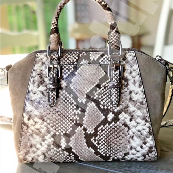 Michael Kors Medium Ciara - Picture 4 of 8